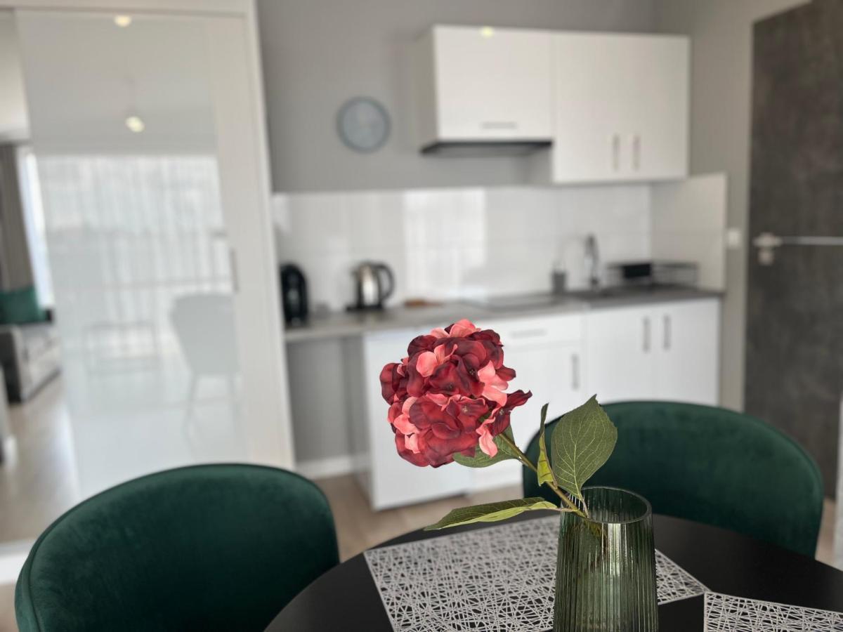 Apartamenty Blast Nad Morzem Chłopy Exterior foto