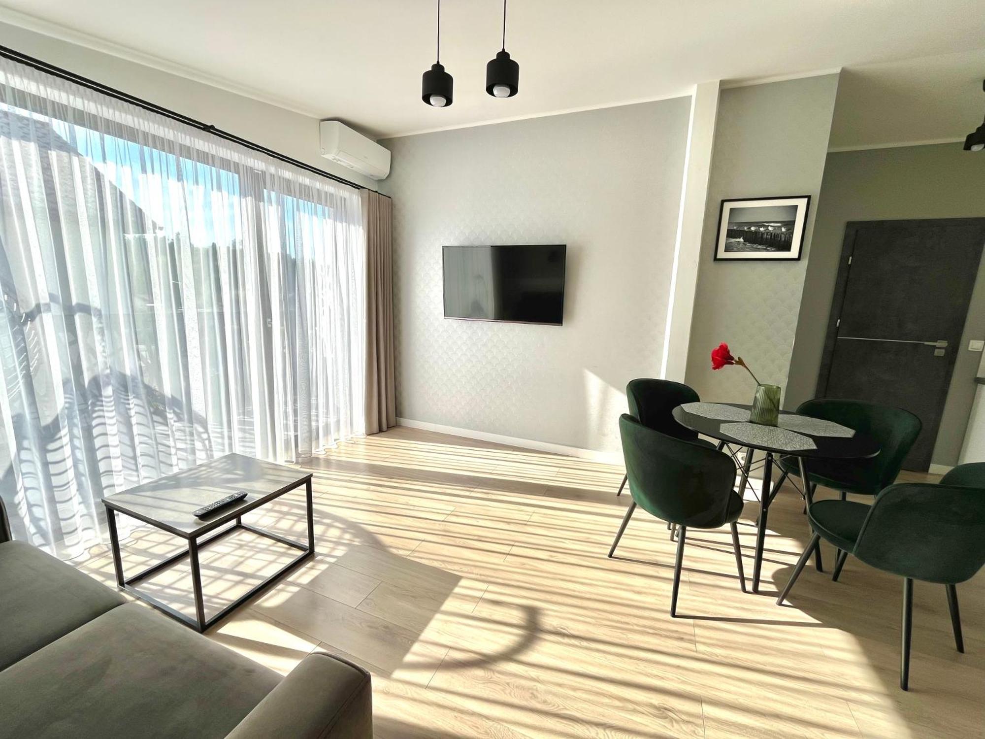 Apartamenty Blast Nad Morzem Chłopy Exterior foto